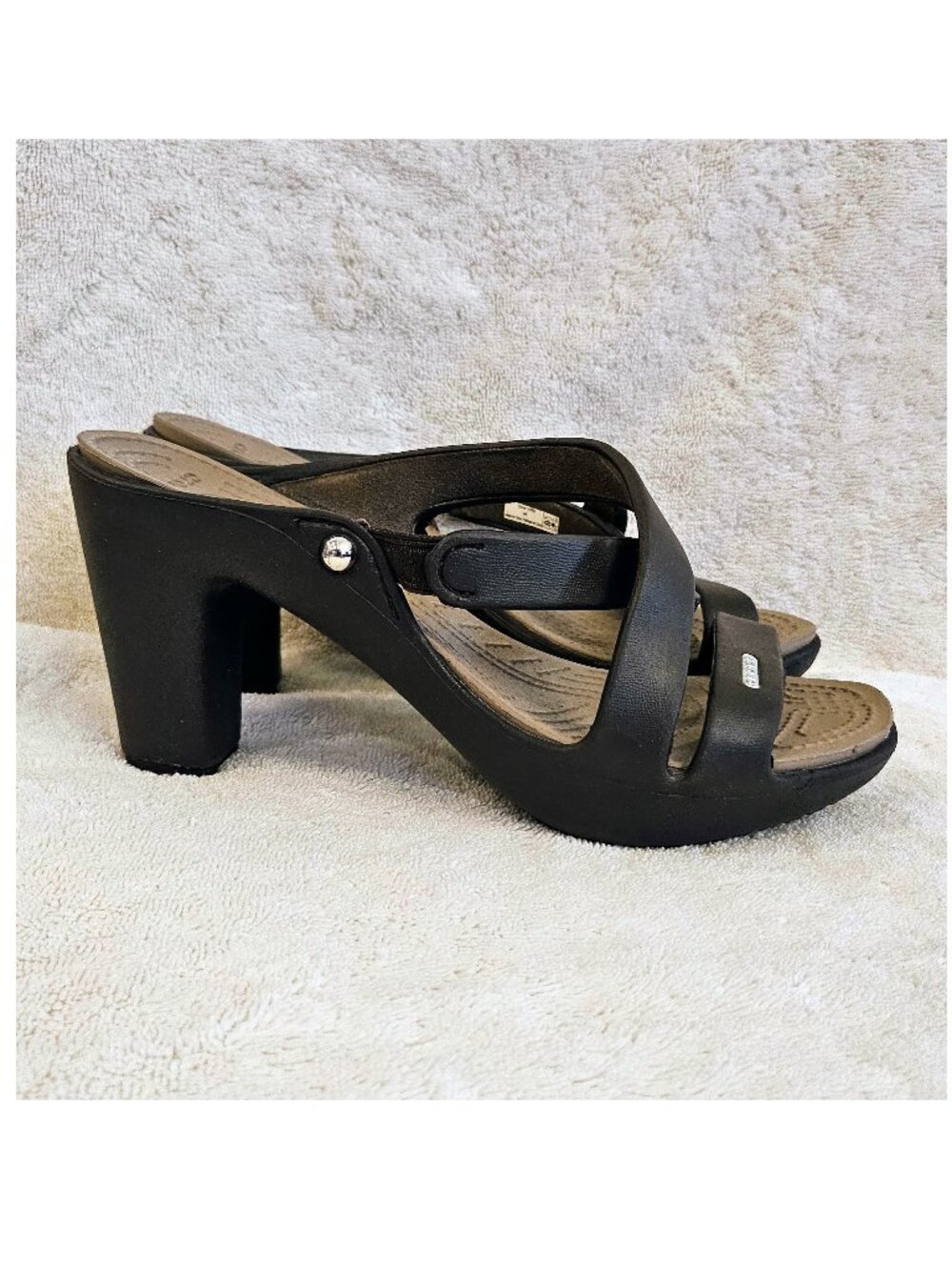 Crocs Cyprus IV Heel Slip-On Sandals in Espresso/Mushroom - Picture 3 of 8